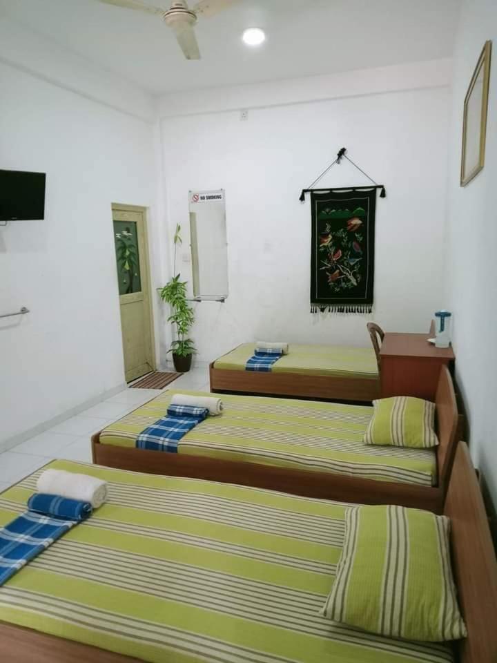 Dinimuthu Rest Inn Wellawaya Exterior photo